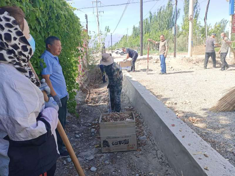 和碩利華開展愛國衛(wèi)生環(huán)境整治活動
